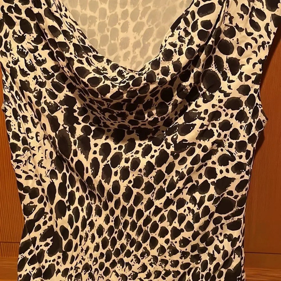 CLASSIQUES Entier silk black and white woman’s top - Picture 3 of 11